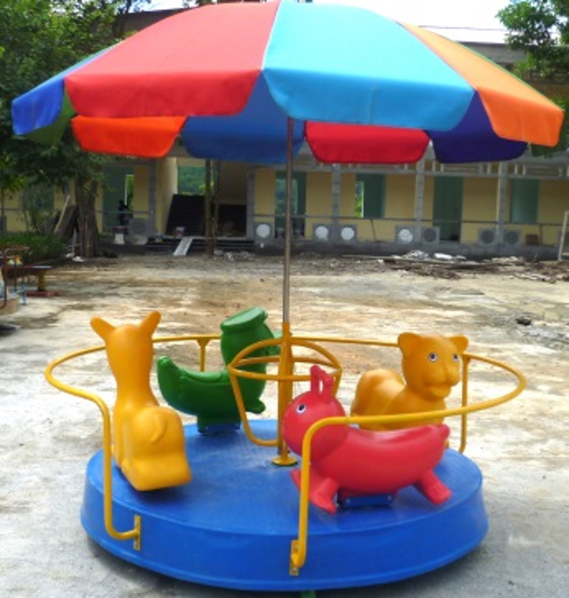Mâm quay 4 con giống